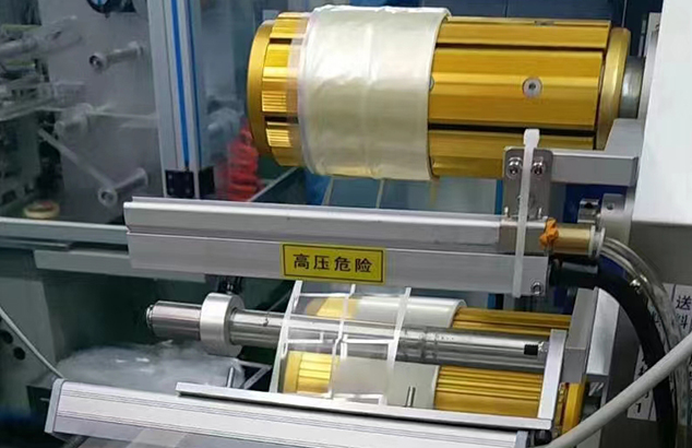 覆膜机-离子风棒安装实例